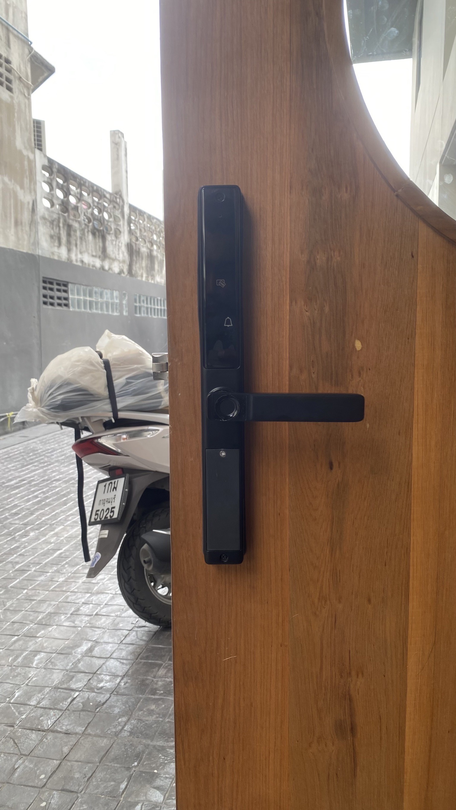 HL-432 รีวิว digital door lock ประตู ดิจิตอล
