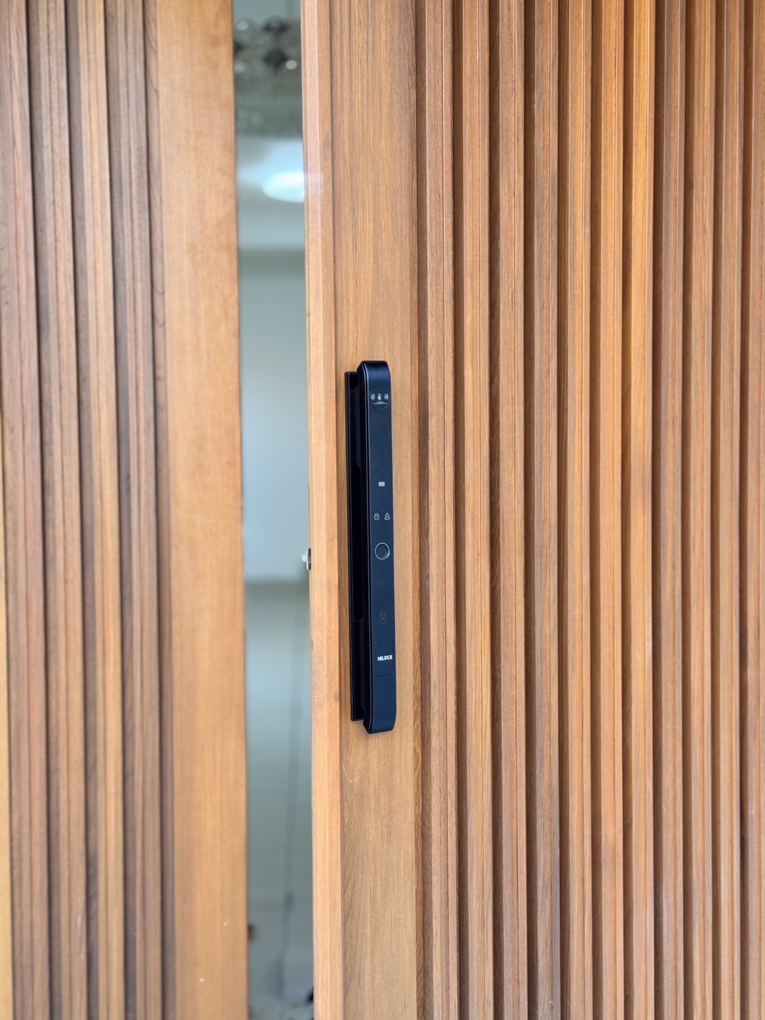 HL-472 รีวิว digital door lock ประตู ดิจิตอล